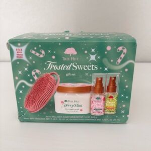 TREE HUT Frosted Sweets Gift Set NWT